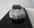 1:43 Autoart Mercedes Benz - Mclaren SLR 2003 Plata. Subida por indexqwest